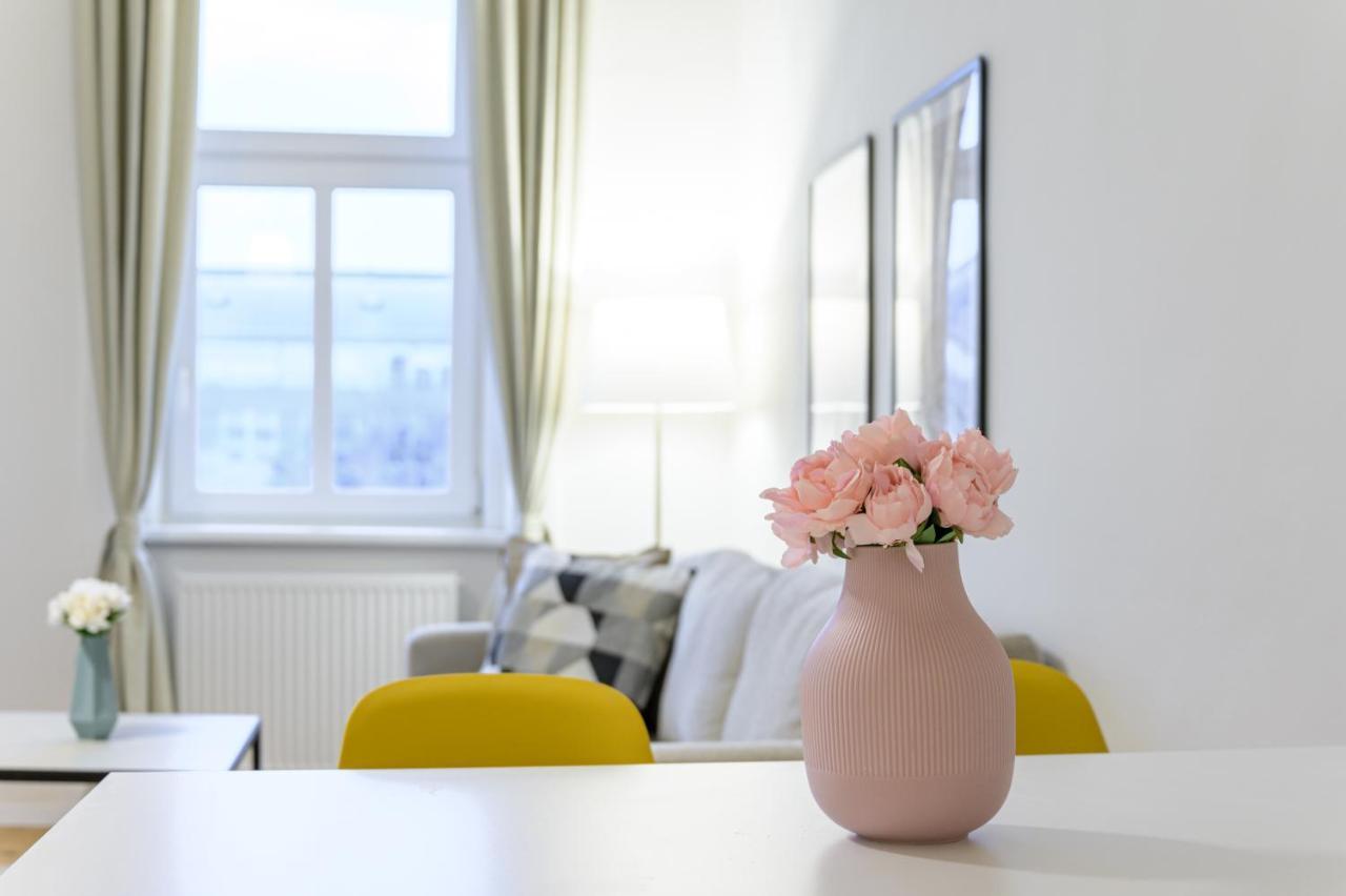 Beautiful Apartment In Vienna'S Heart 1C Екстер'єр фото